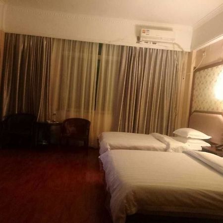 Boya Holiday Hotel Guangzhou Luaran gambar