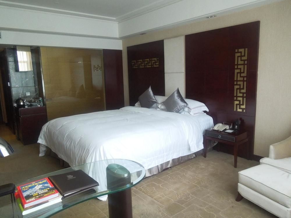 Boya Holiday Hotel Guangzhou Luaran gambar